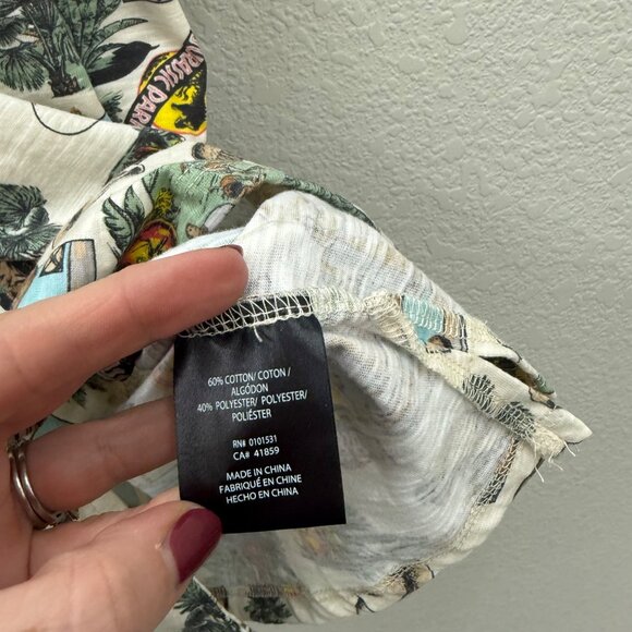 Jurassic Park Universal Studios Dino Print Short Sleeve Button Up Shirt Mens XXL - Picture 5 of 9